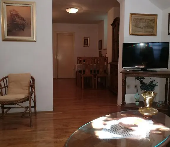 库卡马拉公寓 公寓 斯普利特