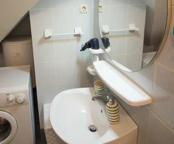 库卡马拉公寓 * 斯普利特